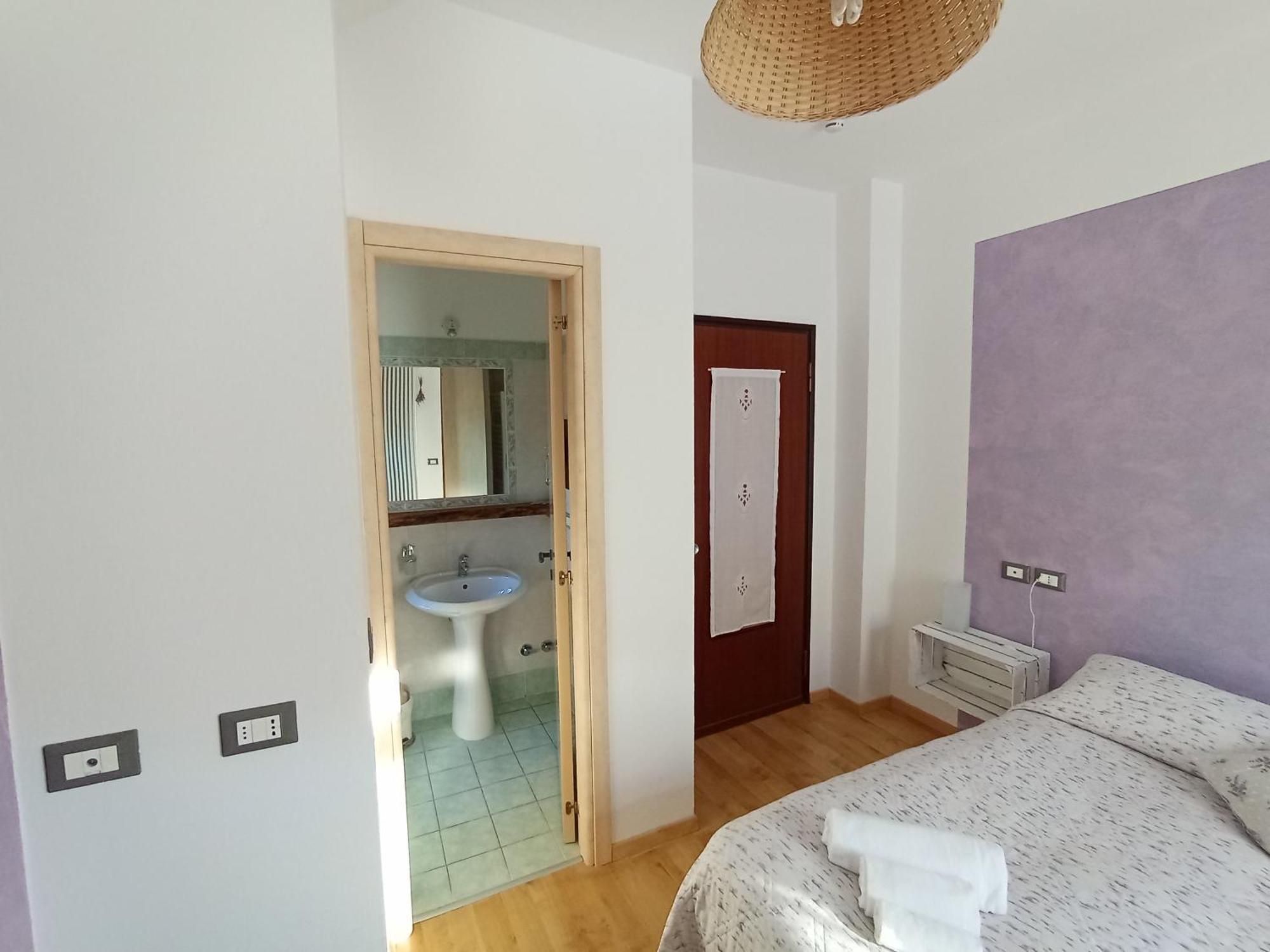 デモンテ La Rocca Bianca Bed & Breakfast エクステリア 写真